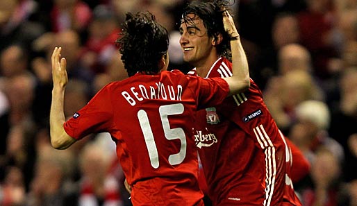 Da jubelt auch Kollege Benayoun gern mit. Das Hinspiel hatte Liverpool in Madrid 0:1 verloren