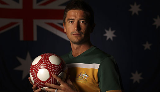 Fotoshooting für die Socceroos in der Heimat: Harry Kewell und Co. präsentieren die neuen Trikots und Bälle der australischen Nationalmannschaft