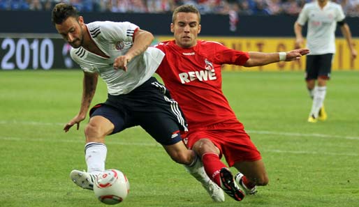 Bayern-Linksverteidiger Contento (l.) im Duell mit FC-Neuzugang Ionita