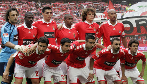 BENFICA LISSABON (Portugal) - Teilnahmen: 5 - Größter Erfolg: Viertelfinale (1995, 2006) - Trainer: Jorge Jesus (Portugal)