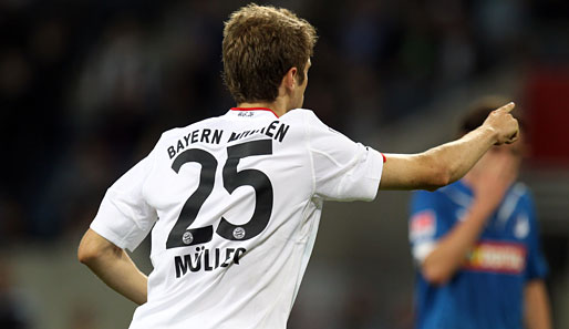 Lange Zeit wirkten die Münchner harmlos, bis Ribery einmal Beck entwischte und zum Torabschluss kam. Müller staubte ab - 1:1