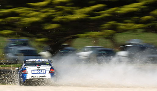 Die 8 Supercar Championship Series gastiert im australischen Phillip Island. Michael Patrizi wirbelt Staub auf