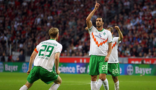 Bayer Leverkusen - Werder Bremen 2:2: Hugo Almeida (r.) gelang ein Traumtor per Freistoß. Zum Werder-Sieg reichte es dennoch nicht