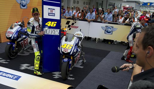 In Malaysia düpierte Valentino Rossi die Konkurrenz und fuhr mit seiner Startnummer 46 den 46. MotoGP-Sieg insgesamt ein