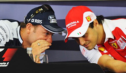 Was hatten denn die beiden Brasilianer Rubens Barrichello und Felipe Massa hier miteinander zu tuscheln?