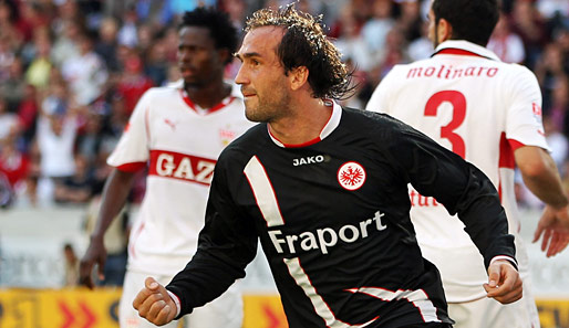 Rang 3: Theofanis Gekas von Eintracht Frankfurt (16 Tore). Der Grieche kam vor der Saison für eine Million Euro zur Eintracht