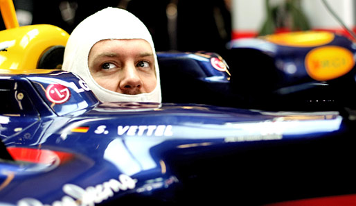 Der Champion ist wieder fleißig: Beim großen Reifentest in Abu Dhabi erkennt man bei Sebastian Vettel noch immer ein weltmeisterliches Funkeln in den Augen