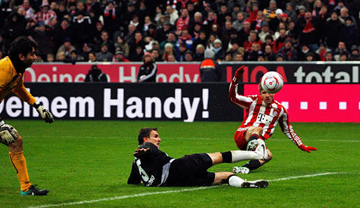 Auch wenn es für Bayern in der Saison 2010/11 nicht so gut läuft, steuert Müller zwölf Tore und 14 Assists bei