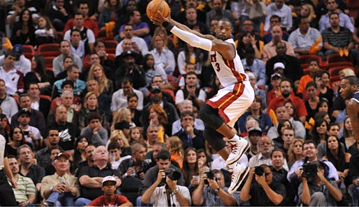Nicht nur Wades 26 Punkte bei Miamis Sieg in der NBA gegen die Hawks waren beeindruckend – auch die Sprungkraft des Guards kann sich wahrlich sehen lassen