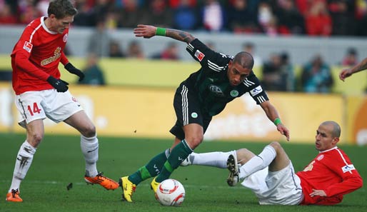 FSV Mainz 05 - VfL Wolfsburg 0:1: Mainz lässt weiter Federn. Nach der Niederlage gegen Stuttgart setzt es gegen den VfL die nächste Pleite