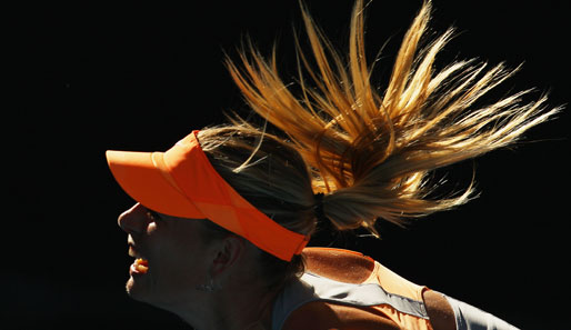 TAG 3: Sexy Maria... Scharapowa bezaubert mal wieder die Tennis-Welt. Wie hier, bei ihrem Sieg gegen Virginie Razzano