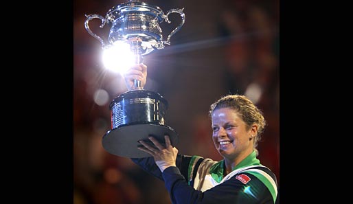 Doch dann drehte Kim Clijsters den Spieß um und gewann Satz zwei und drei mit 6:3. Glückwunsch zum vierten Grand-Slam-Titel
