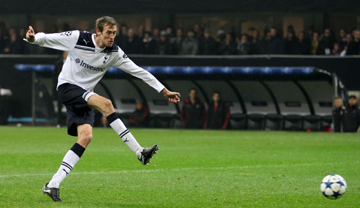 Für die Entscheidung sorgte am Ende Spurs-Stürmer Peter Crouch: Tottenham gewinnt etwas überraschend die Schlacht von San Siro