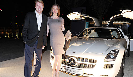 Mika Häkkinen kam mit seiner Lebensgefährtin Marketa Kromotova vorbei. Beide freuen sich über den erst kürzlich zur Welt gekommenen Nachwuchs