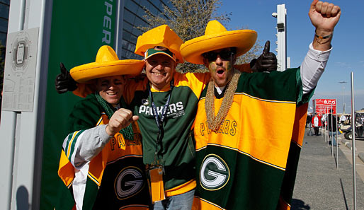 Ponchos und Käse, was will man da noch mehr? Diese Packers-Fans sind jedenfalls richtig heiß auf den Super Bowl XLV