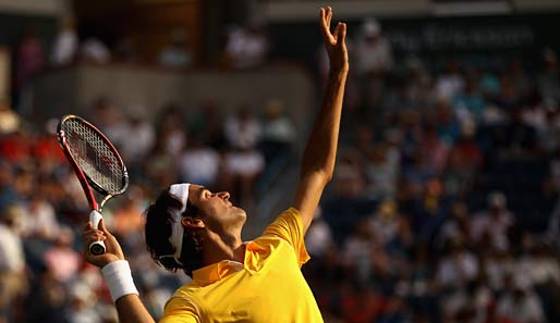 Feuer frei in der kalifornischen Sonne: Roger Federer (Schweiz) vor seinem Match gegen den Russen Igor Andreev bei den BNP Paribas Open in Indian Wells