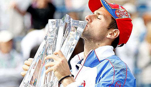Der Sieg schmeckt ja so süß: Novak Djokovic schlägt beim Tennis-Finale in Indian Wells Rafael Nadal