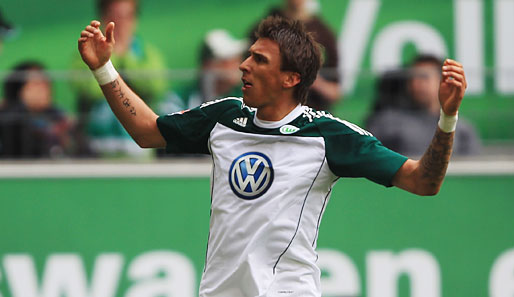 Wolfsburgs Mario Mandzukic feiert den Treffer zum 1:0. Der dritte Saisontreffer für den Kroaten