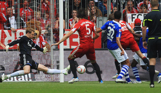 Aber der überragende Müller brachte die Bayern auf die Siegssstraße. Später kam Bayern nicht mehr in Bedrängnis