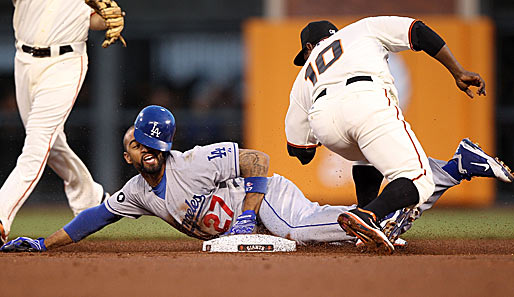 Voller Helm: Matt Kemp (l.) von den L.A. Dodgers riskiert in der MLB Kopf und Kragen gegen San Franciscos Miguel Tejada