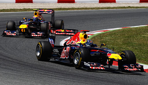 Diesmal reichte es nicht für einen Red-Bull-Doppelsieg: Mark Webber (im Hintergund) konnte den Speed der Spitze nicht mitgehen und wurde Vierter