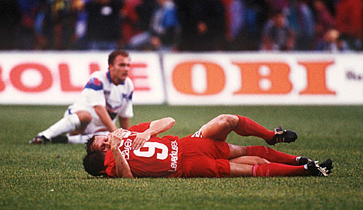 Bayer Leverkusen - Hertha BSC II 1:0 (1993): Das einzige Mal, dass ein Oberligist im Finale stand. Die Sensation war nahe, aber Ulf Kirsten (vorne) schoss spät das Siegtor