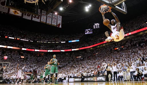 All-NBA First Team: LeBron James, Miami Heat - James wurde als einziger Spieler einstimmig gewählt