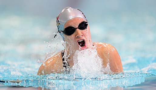 Zieeeeeeh! Die Brustschwimmerin Kate Grey vollbringt während des BT-Paralympic-Schwimm-Weltcups in Manchester wahre Höchstleistungen