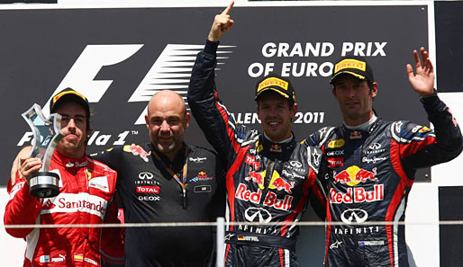 Diese drei Piloten fuhren in Valencia in einer eigenen Welt: Fernando Alonso (l.), Sebastian Vettel und Mark Webber (r.)