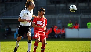 Nico Perrey bildet zusammen mit Koray Günter die Abwehrzentrale der U 17. Der Innenverteidiger von Arminia Bielefeld bestritt bisher 20 U-17-Länderspiele für Deutschland