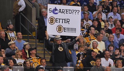 Spiel 4 in Boston: Are you scared??? Klare Ansage vor der Partie! Die Fans der Bruins hatten nach dem vorangegangenen 8:1 wieder Oberwasser