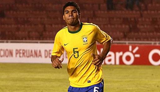 Brasiliens Fünfer Casemiro lenkt das Spiel der Selecao. Der defensive Mittelfeldspieler des FC Sao Paulo verfügt auch über starke Offensviqualitäten