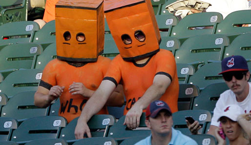 Die Baltimore Orioles sind die graue Maus der MLB. Ihre Fans sind auch super. Gestatten Who (l.) und sein Kumpel Cares