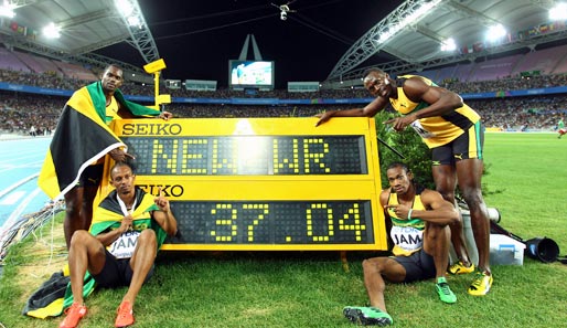 Tag 9: 37.04! Eine Zeit für die Ewigkeit! Jamaikas Staffel um Superstar Usain Bolt sprintete zu einem neuen Weltrekord über 4x100 Meter