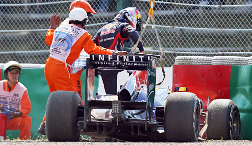 Kurzum: Vettel warf seinen Red Bull in der ersten Session ins Kiesbett und musste vorzeitig aufgeben