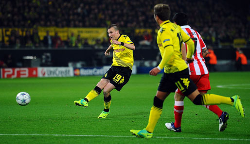 Dortmund - Piräus 1:0: Der Dortmunder Jung höchstpersönlich, Kevin Großkreutz, stellte schon in der 7. Minute die Weichen auf Sieg