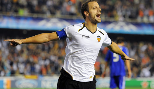 ...Stürmer-Star Roberto Soldado brachte Valencia per Kopf erneut in Führung