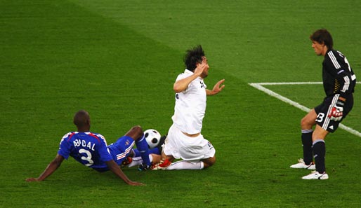 Bei der EM 2008 flog Abidal im entscheidenden Spiel gegen Italien vom Platz. Die Franzosen mussten die Heimreise antreten