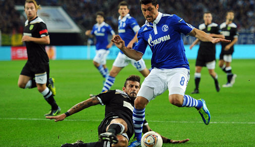 Schalkes Trainer Huub Stevens hatte mächtig rotiert - und wurde kräftig bestraft. Seine Mannschaft zeigte gegen den ultimativen Underdog aus Zypern verdammt wenig