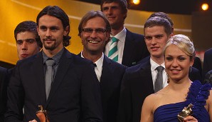 Geteilte Freude ist doppelte Freude. Den Titel "Mannschaft des Jahres" holte sich der deutsche Fußball-Meister Borussia Dortmund ab
