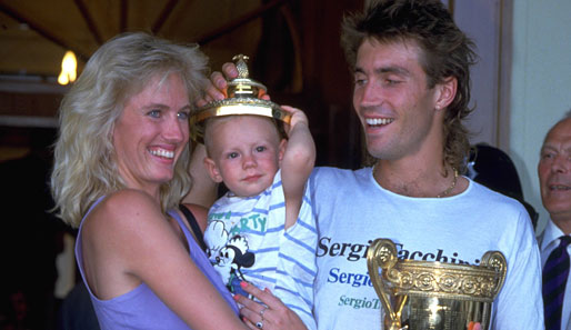 Als Cash 1987 in Wimbledon gewann, war er mit dem norwegischen Model Anne-Britt Kristiansen liiert