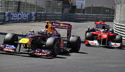 2011: Sebastian Vettel hält Fernando Alonso und Jenson Button erfolgreich hinter sich