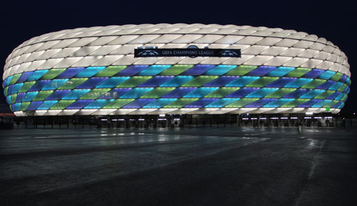 Die Allianz Arena leuchtet nicht in Rot, obwohl es für die Bayern das "Finale dahoam" ist.