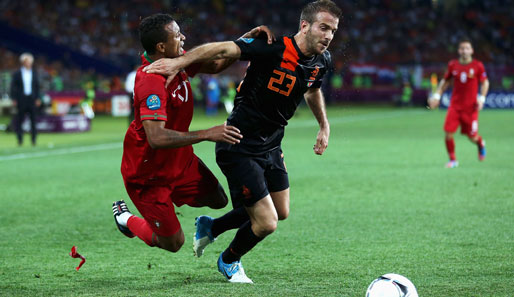 Rafael van der Vaart war eine enorme Belebung im Spiel der Oranjes - nicht nur wegen seines sehenswerten Tores zum 1:0
