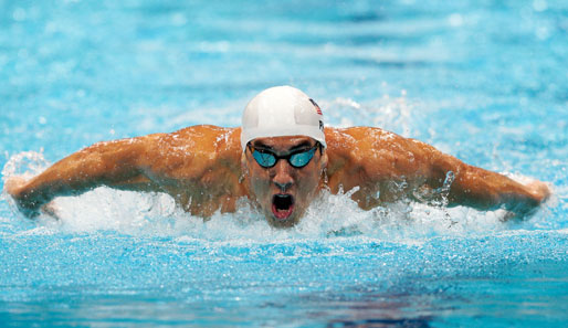 He's comin' for ya... Michael Phelps steht man beim Schmetterling besser nicht im Weg