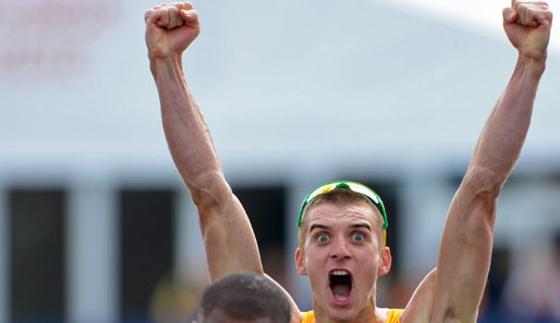 Sagen wir mal, James Thompson (hinten) freute sich ein klein wenig über die Goldmedaille im Ruder-Vierer für Südafrika