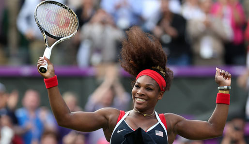 Serena Williams jubelt über Zuwachs in ihrer Medaillensammlung. Die Olympische Goldmedaille im Einzel hatte ihr bisher noch gefehlt