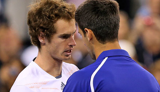 Gespräch unter guten Kumpels: "Du hast es verdient", hat Djokovic Murray kurz nach dem Matchball gesagt. Faire Sportsleute bis zum bitteren Ende