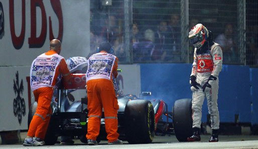 Lewis Hamilton wollte es nicht glauben. Mit einem technischen Defekt musste der Brite in Führung liegend aufgeben