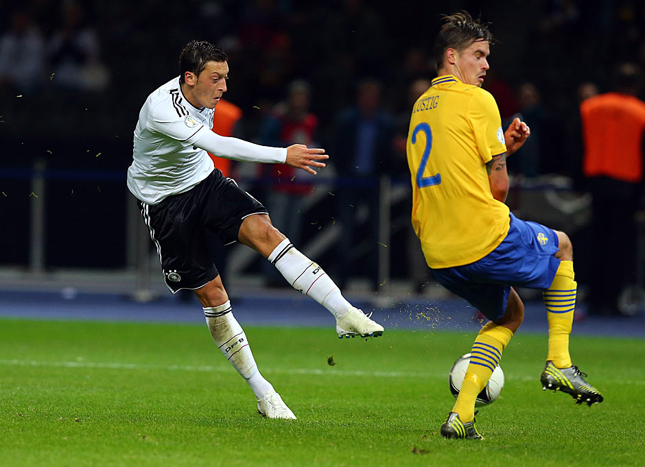 Rang 3: Mesut Özil / Deutschland (7 Tore)
